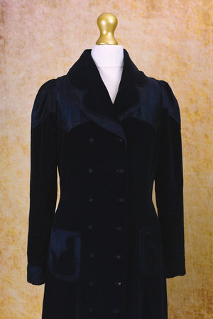 The RAVEN Coat