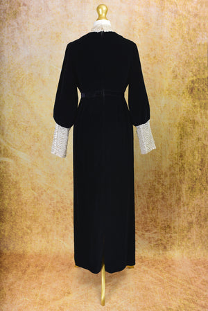 The WITCHFINDER Vintage Dress 5